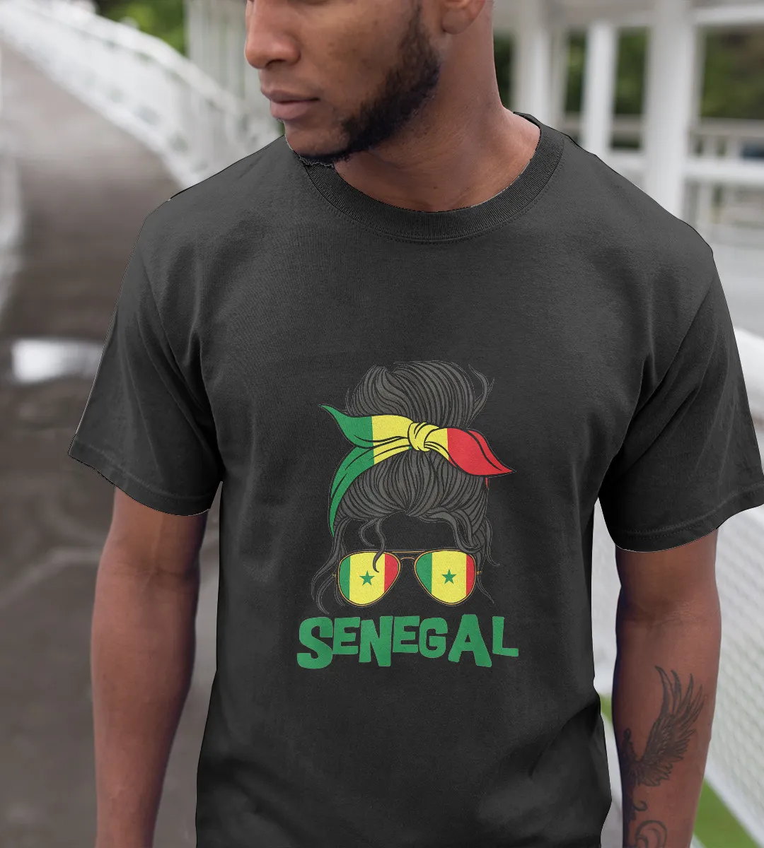 1sttheworld T-Shirt - Girl Senegalese Wear Sunglasses Flag T-Shirt Black A35