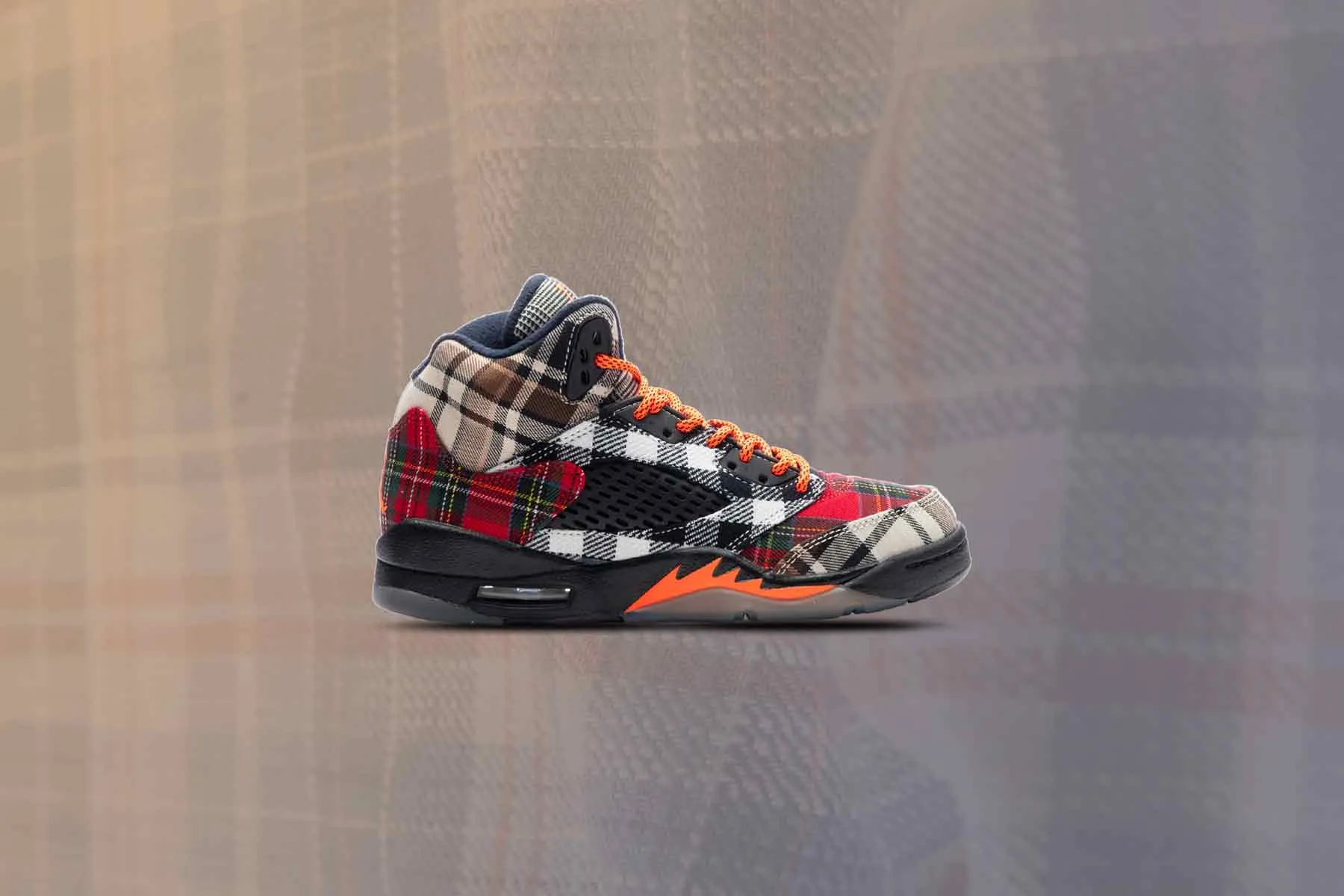 Air Jordan 5 Retro (GS) 'Plaid' - Black/Total Orange/Dark Obsidian