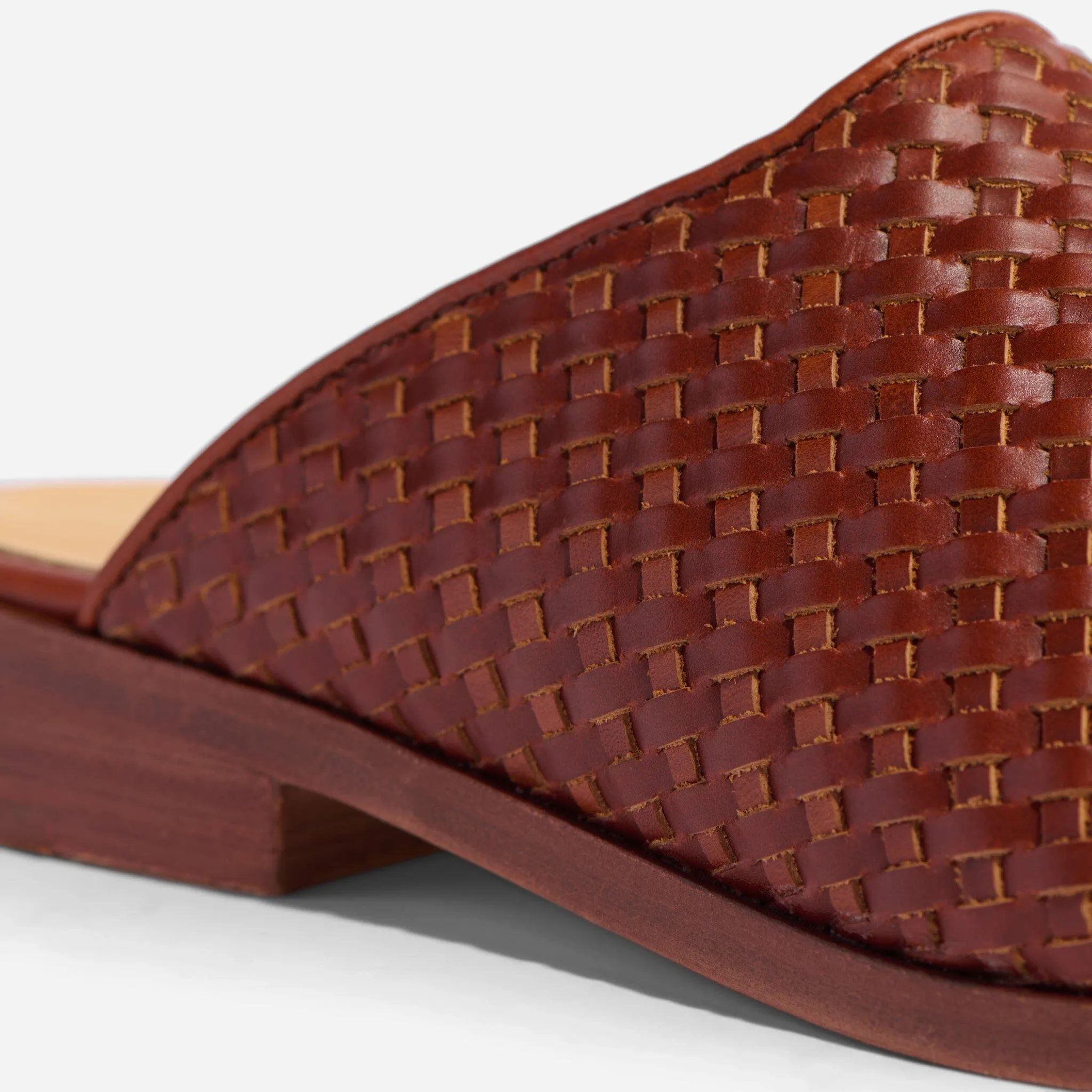 Ama Woven Mule Woven Brandy