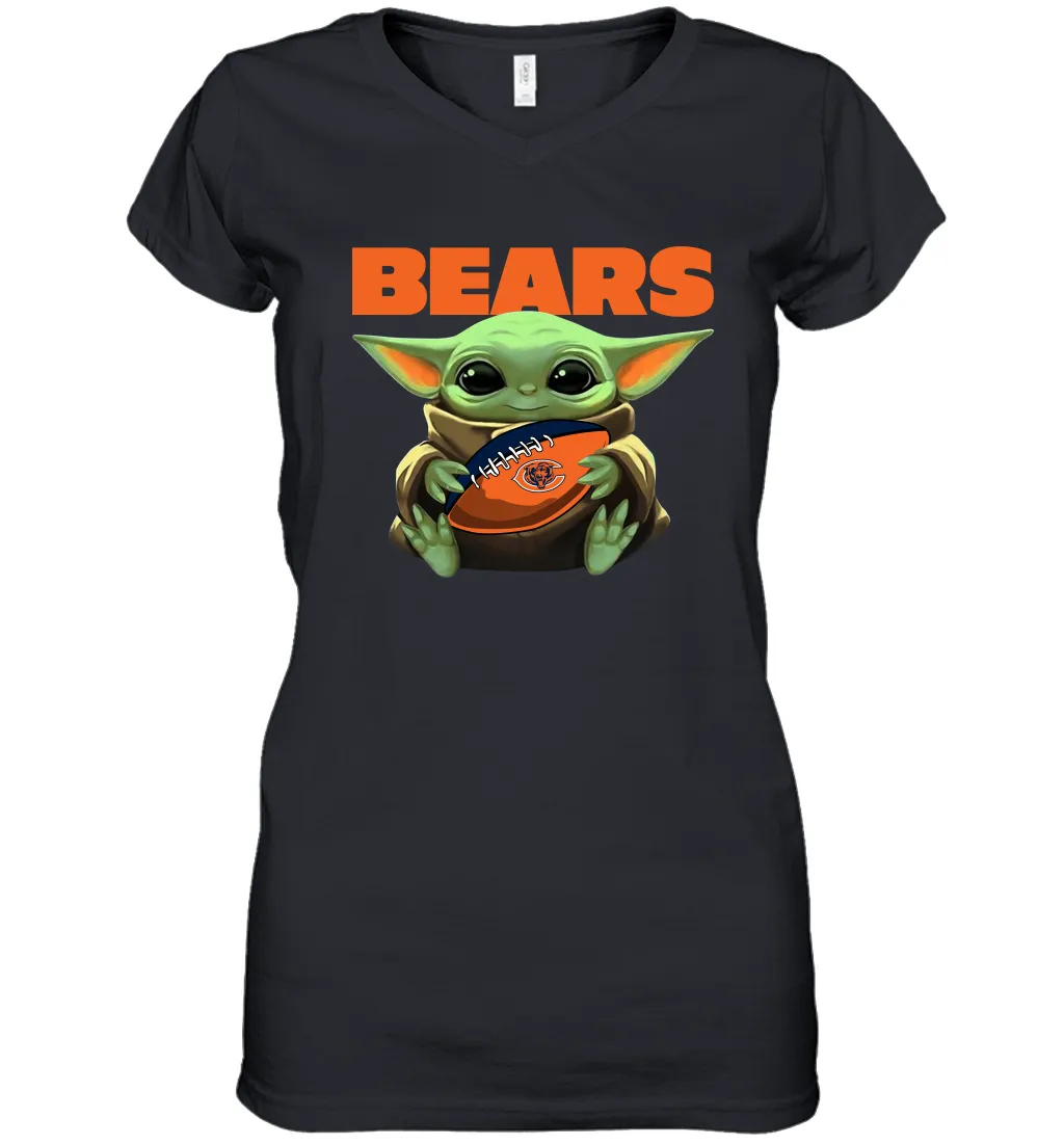 Baby Yoda Loves The Chicago Bears Star Wars Baby Yoda Hugs Bears NFL Womens V-Neck T-Shirt