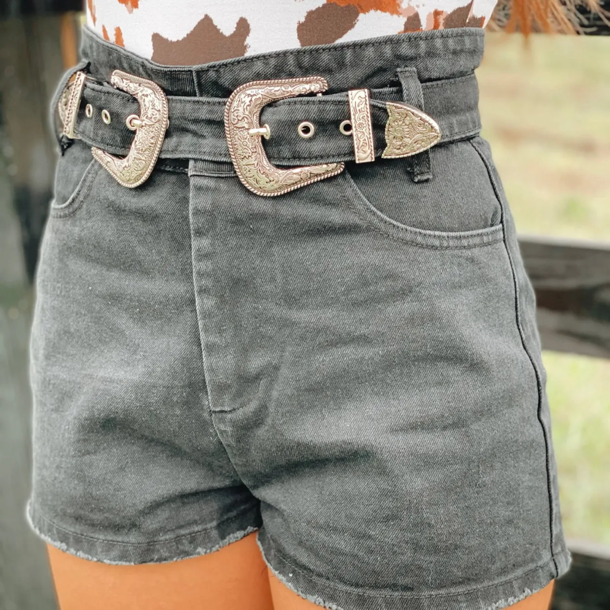 Buckle Detail High Waist Shorts