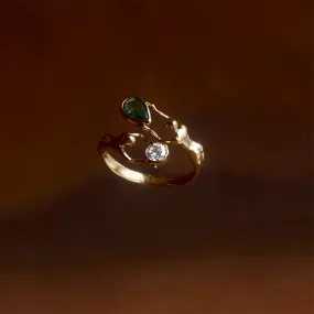 Nós Emerald and Diamond 18k Gold Ring