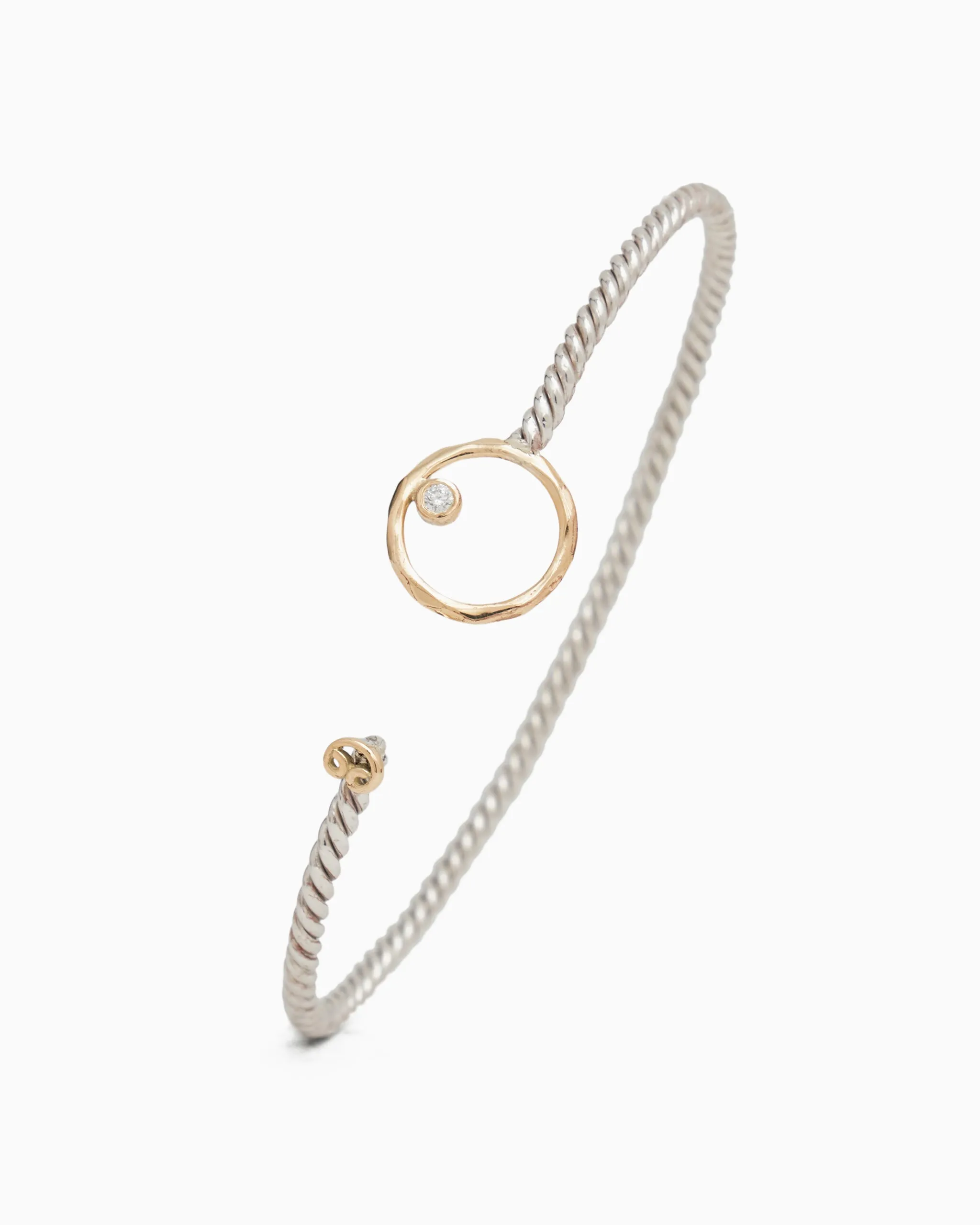 One Love Twisted Hook Bracelet with Diamond