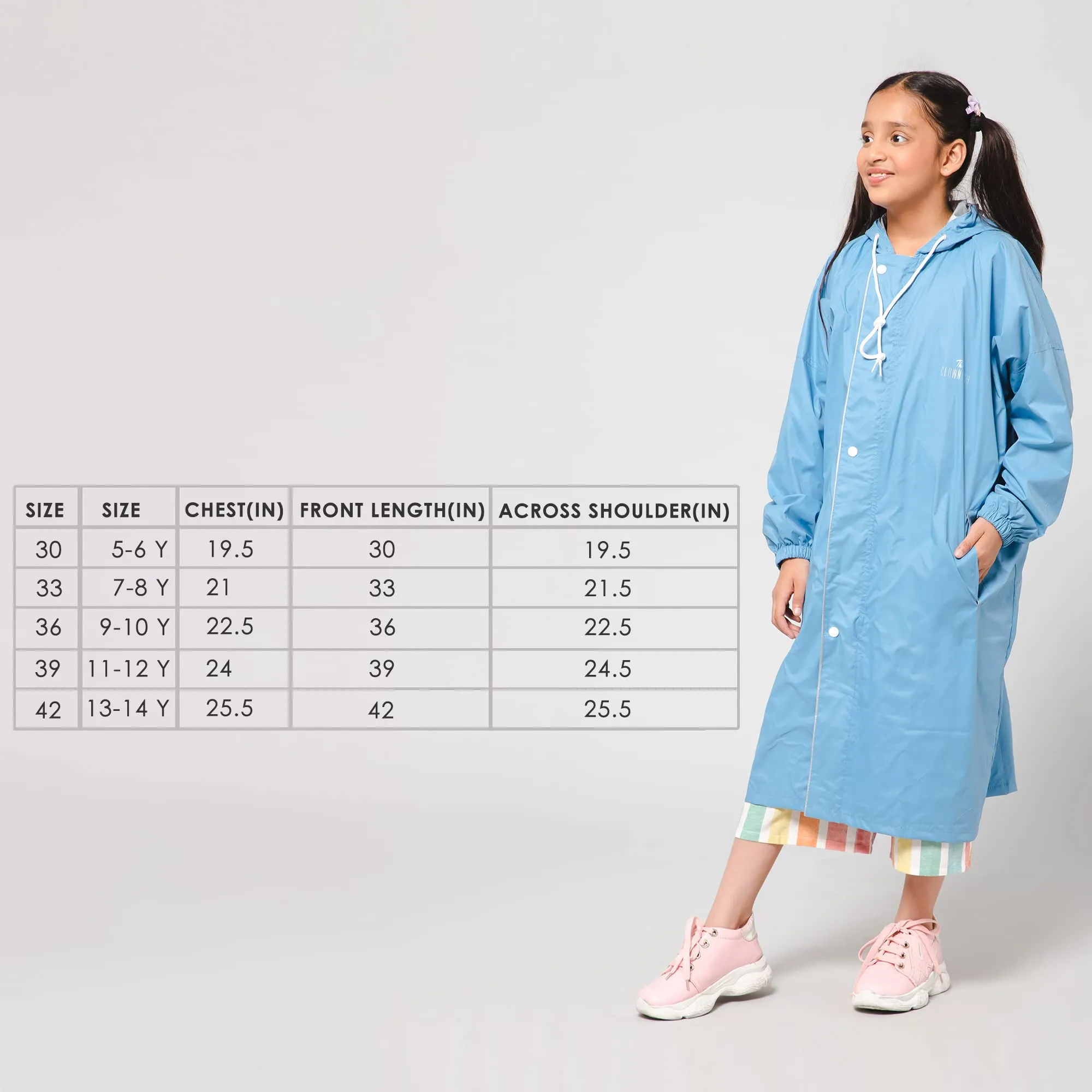 THE CLOWNFISH Cloud Chaser Series Kids Raincoat Waterproof Polyester Double Coating Reversible Longcoat with Hood and Reflector Logo at Back. Printed Plastic Pouch. Kid Age-11-12 years (Skyblue)